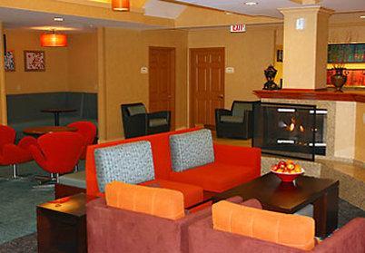 By Marriott Buffalo Galleria Mall Hotel