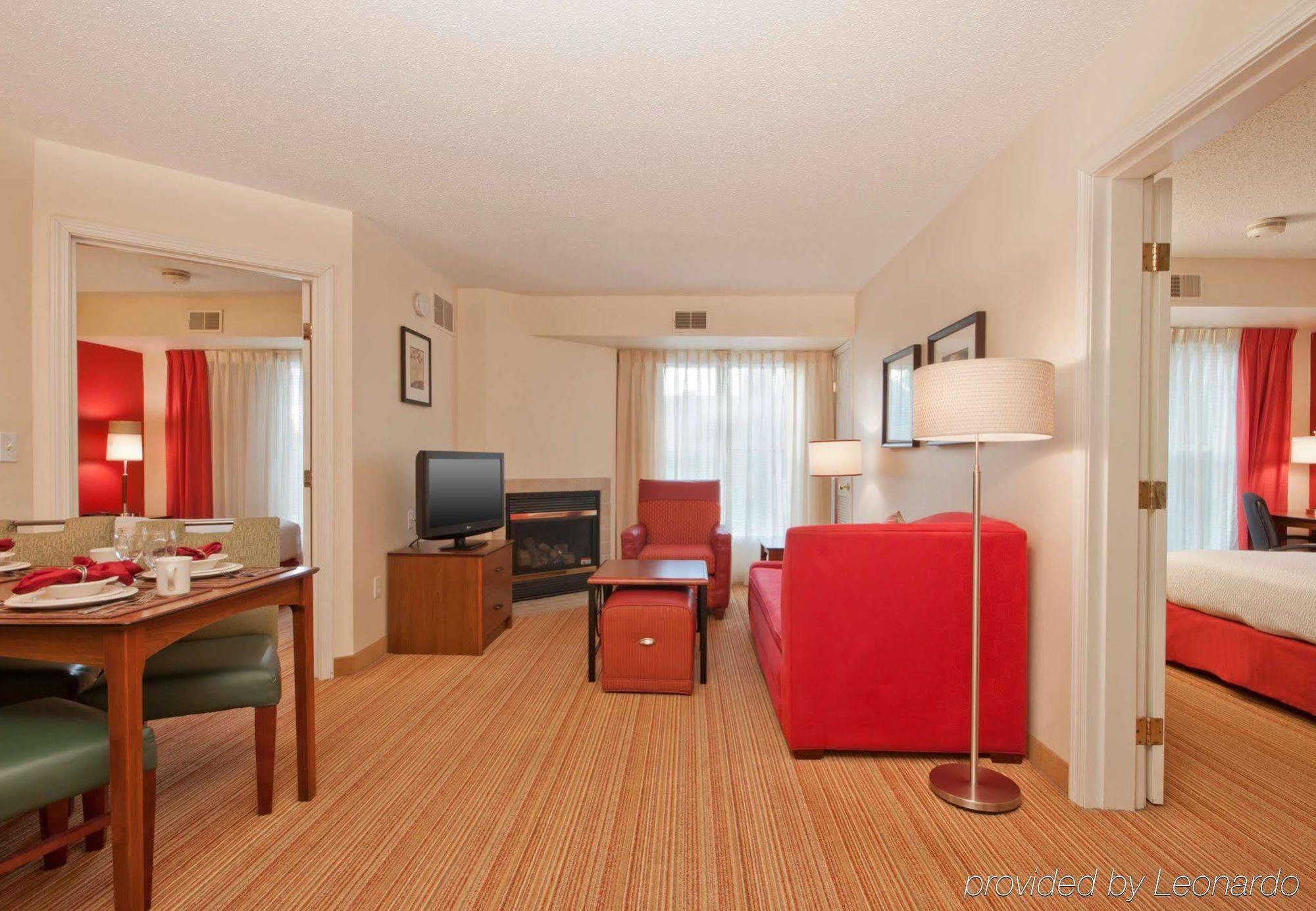 By Marriott Buffalo - Galleria Mall Hotel